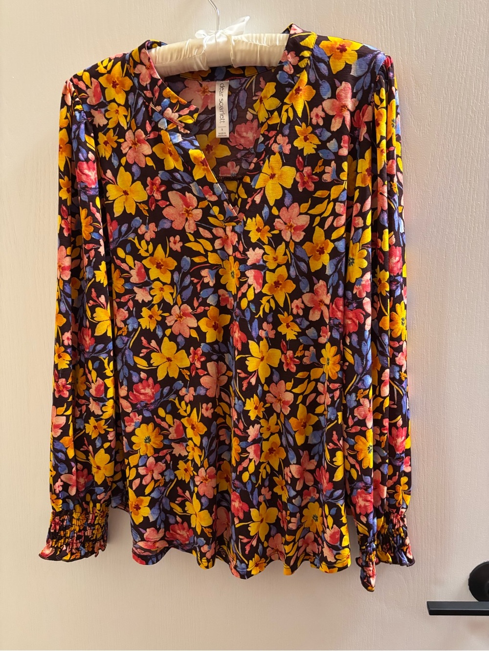 Dear Scarlett Floral V-Neck Long Sleeve Top - Yellow Pink on Black. Small